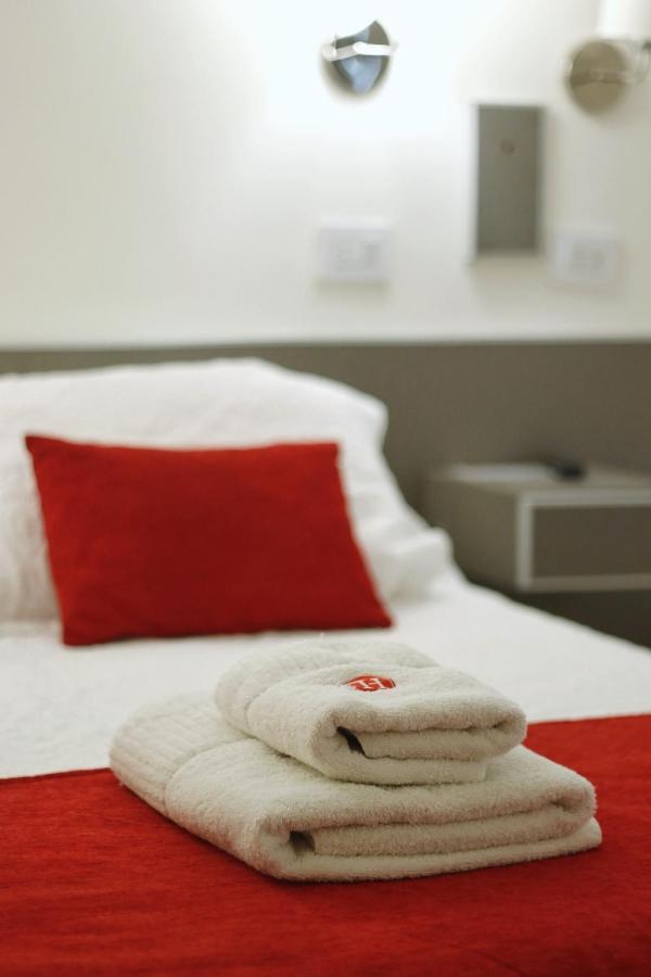 Hl Hotel Чиполлетти Экстерьер фото